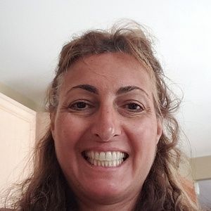 Meet your Posher, Carmela